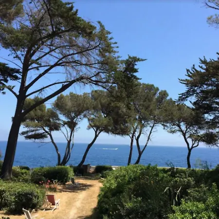 Beautiful With Garden And Sea View Apartment Saint Aygulf